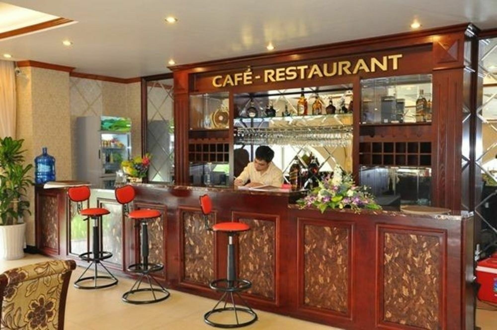 Phuong Anh Hotel 1 Hai Duong Esterno foto